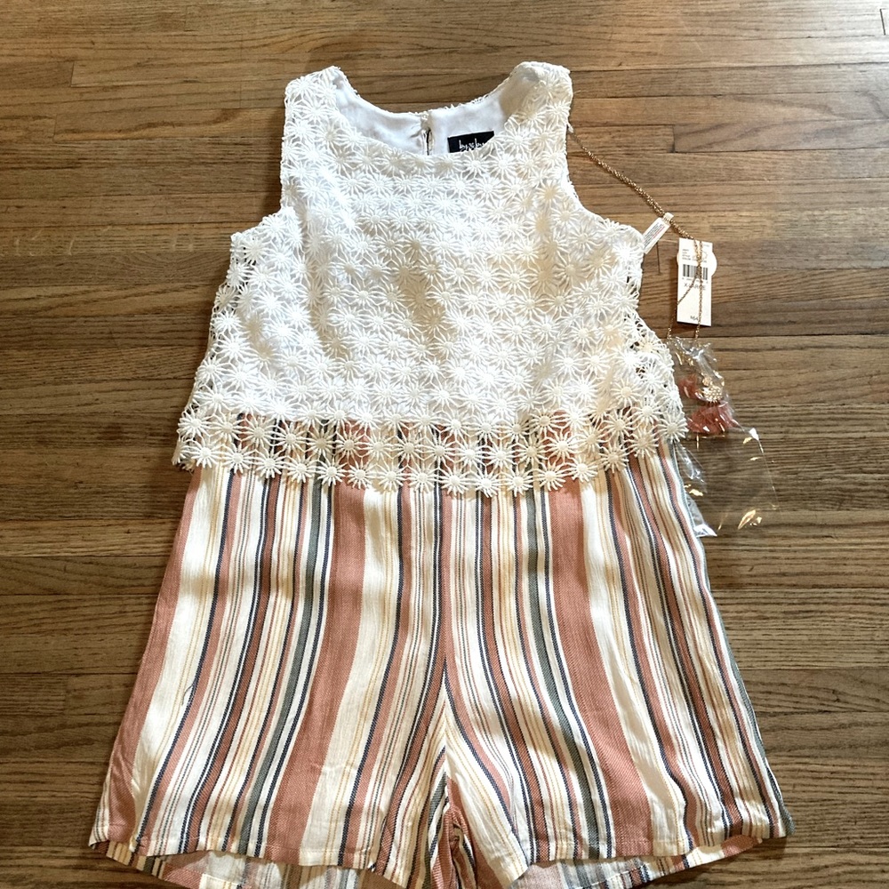 By & by Girl short outfit XL girls
